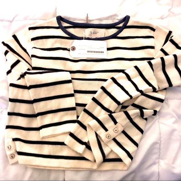 Trovata Sweaters - Trovata birds of paradise knit sweater NWT